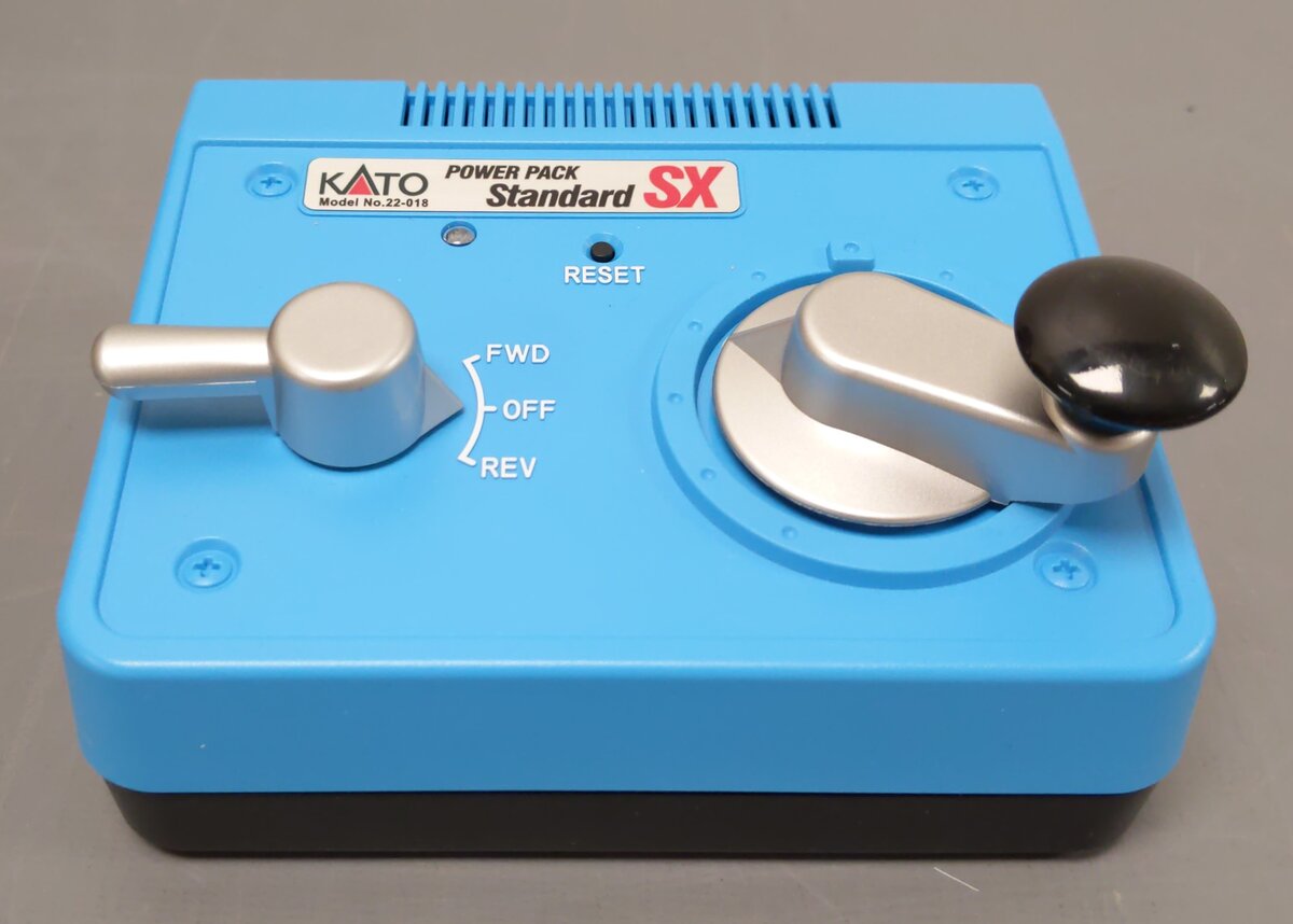 Kato 106-0023 UP GE ES44AC GEVO & Mixed Freight N Gauge Starter