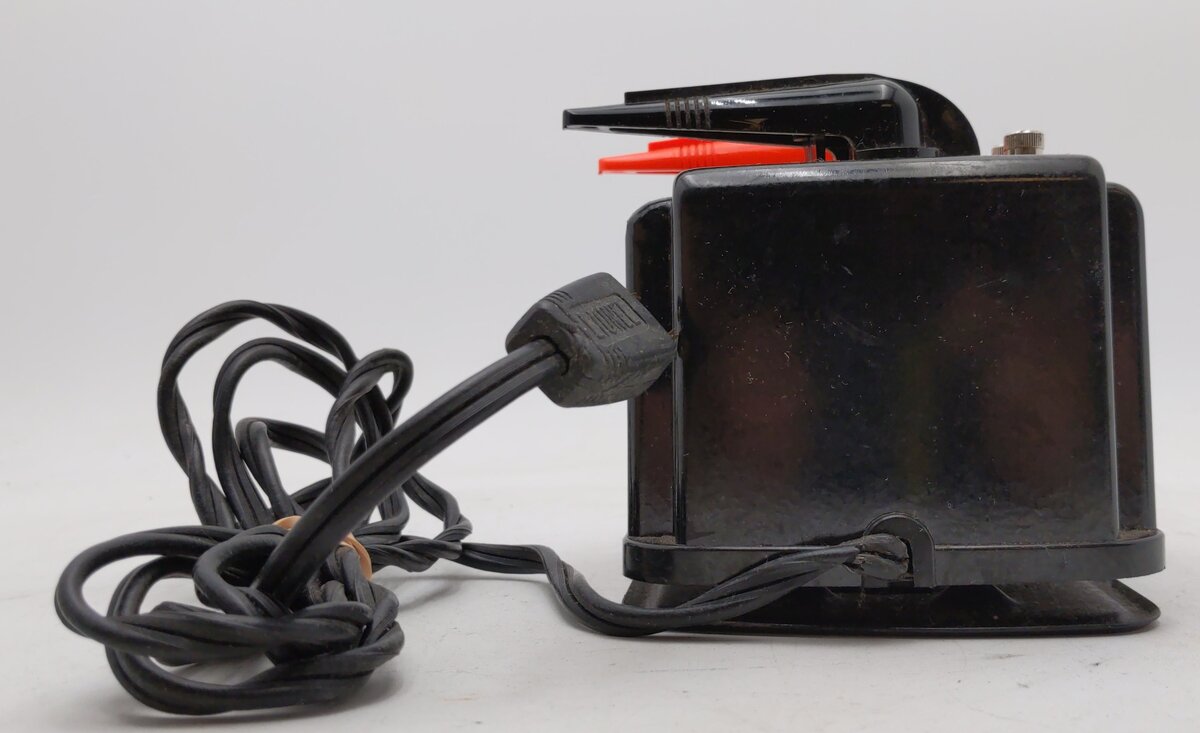 Lionel 1033 Vintage O 90 Watt Transformer w/ Whistle VG