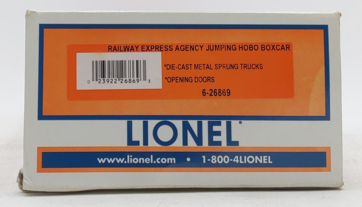 Lionel 6-26869 O Gauge Railway Express Agency Jumping Hobo Operating Boxcar MT/Box