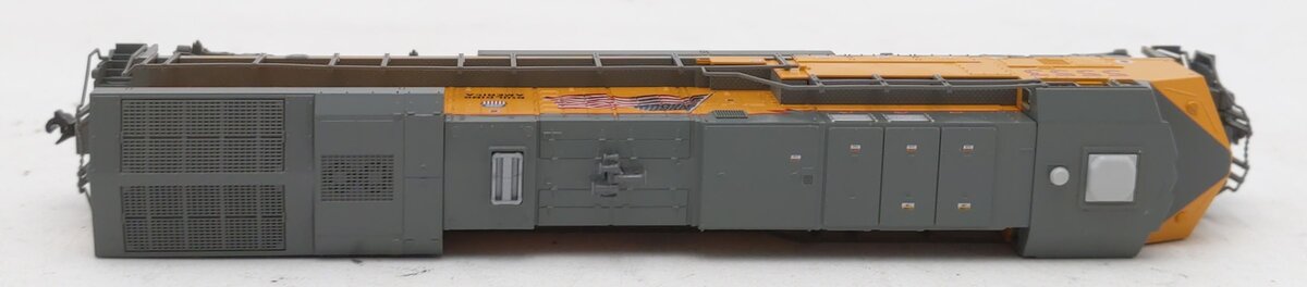 Kato 176-8955 N Union Pacific GE ES44AC Diesel Locomotive #5553