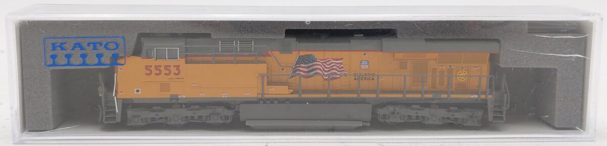 Kato 176-8955 N Union Pacific GE ES44AC Diesel Locomotive #5553