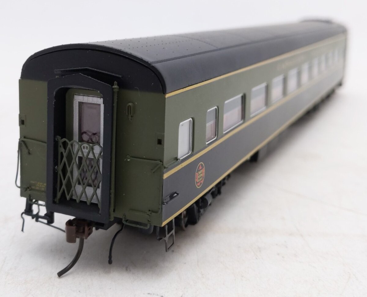 Rapido Trains 100017 HO Canadian National 1954 Passenger Coach Car #5552 LN/Box