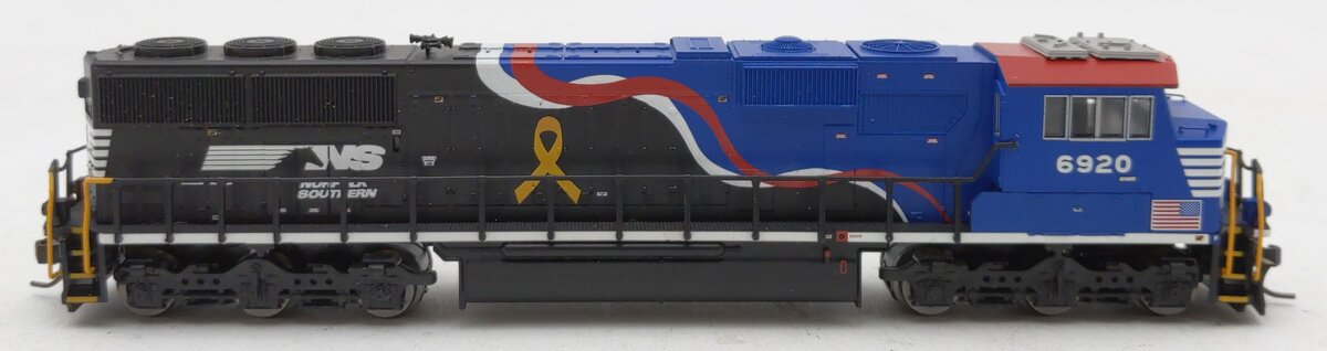 Atlas 40003989 N NS Honoring Our Veterans EMD SD-60E Gold Diesel Loco #6920