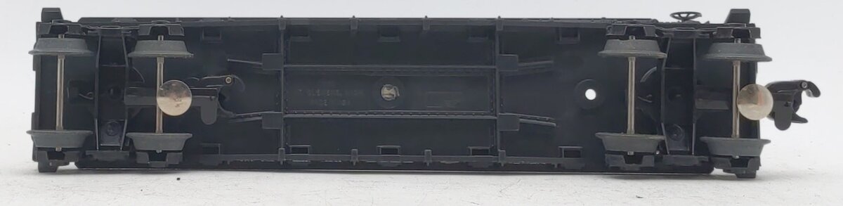 Lionel 6-9285 O Gauge Illinois Central Gulf Flatcar w/Vans