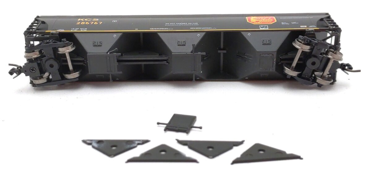 InterMountain 67237-61 N Scale KCS Trinity 5161 Cu. Ft. Hoppers #286767 EX/Box