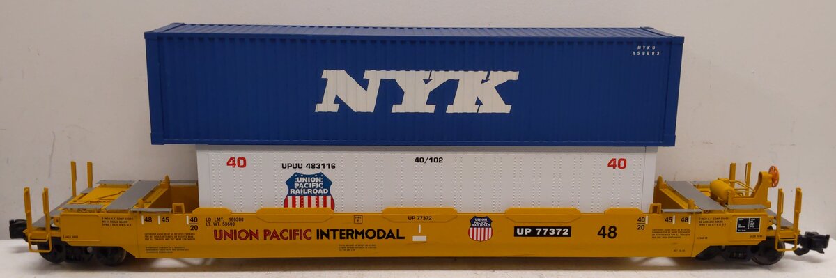 USA Trains 17114 G Union Pacific Gunderson Husky Stack with 2 Containers #77372