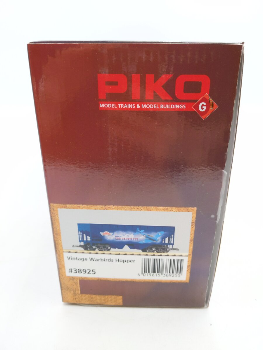 Piko 38928 G Vintage Warbirds Spitfire Hopper
