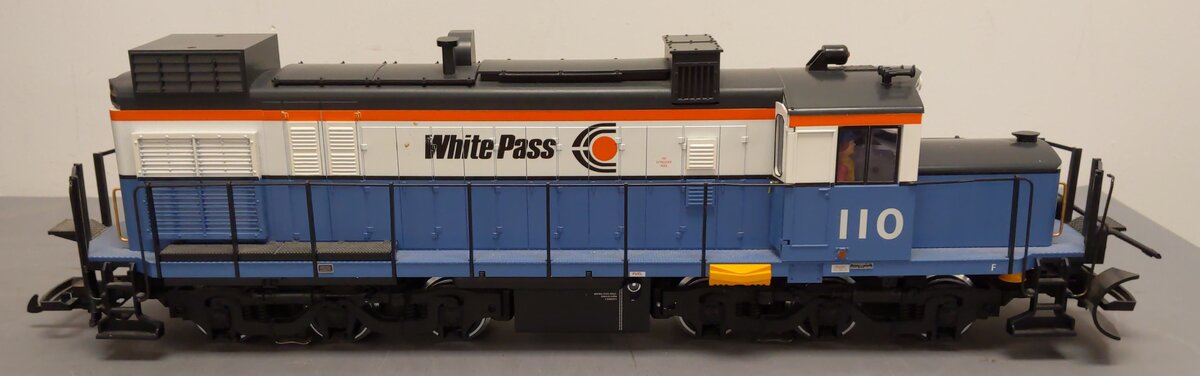 LGB 2055 G Scale White Pass Diesel Engine #110 LN/Box – Trainz