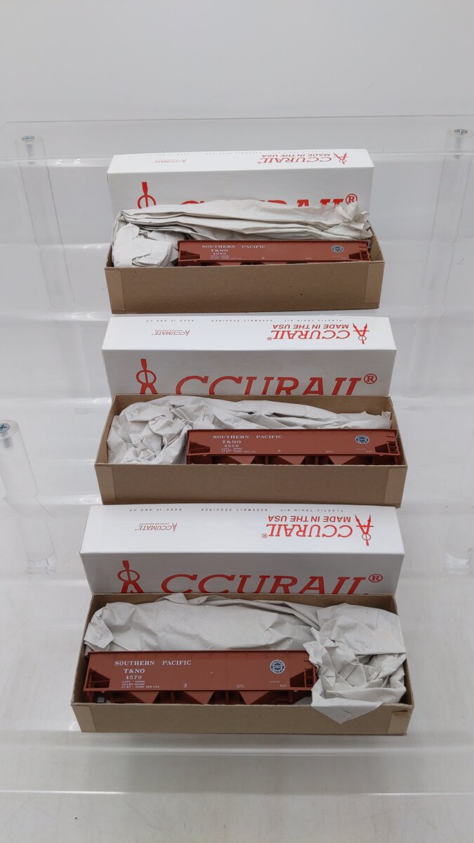 Accurail 8060 HO SP/T&NO 70T HOPPER 3PK EX/Box