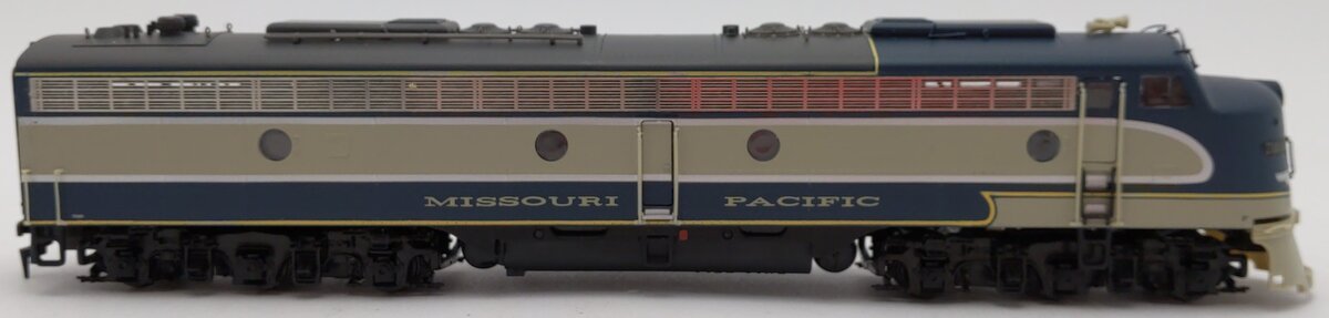 Proto 2000 8191 HO Scale Missouri Pacific E8/9 Diesel Locomotive #7020 VG/Box