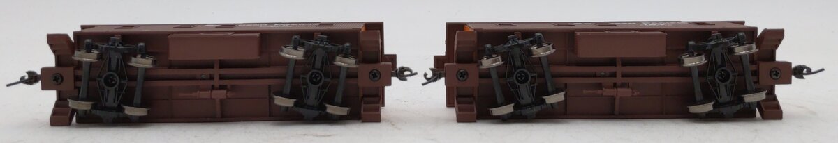 Walthers 932-27607 HO Southern Pacific C-30-1 Wood Caboose Kit (Set of 2)