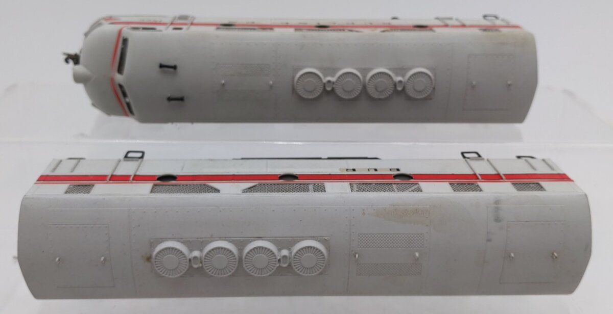 Hallmark Models HO Custom Burlington A&B Locomotive #1560 VG