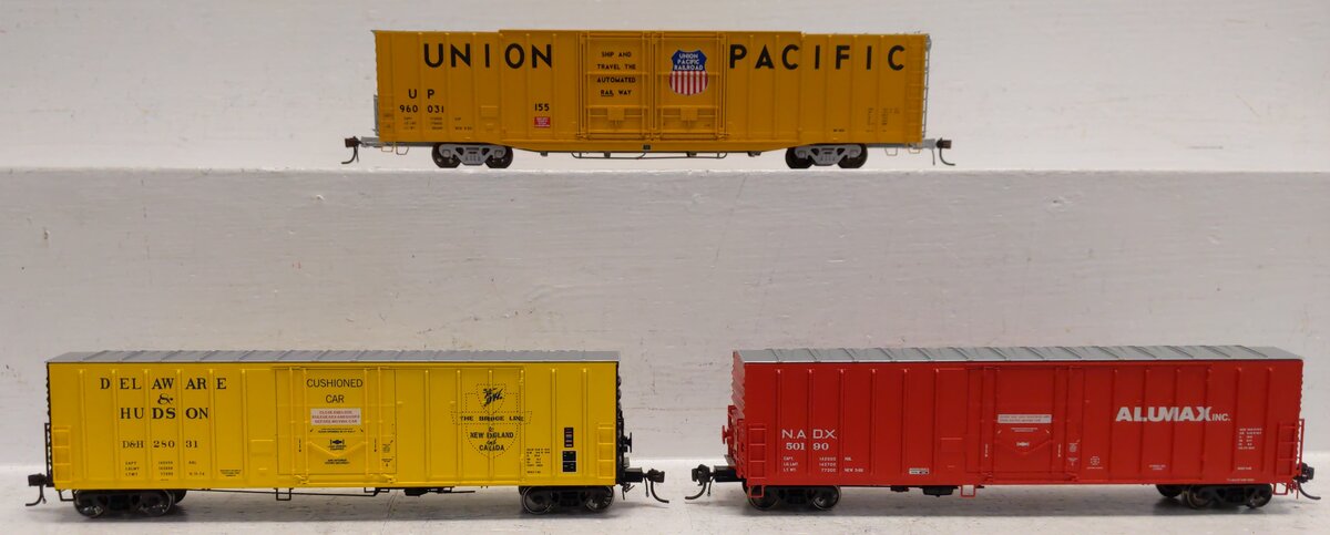 Athearn HO Assorted Freight Cars: 50190, 960031, 28031 [3] EX/Box