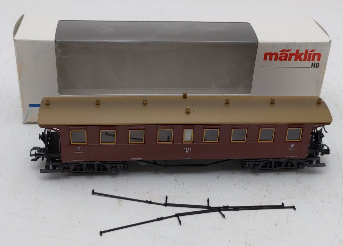 Marklin 4211 HO Scale Passenger Car #4955 LN/Box