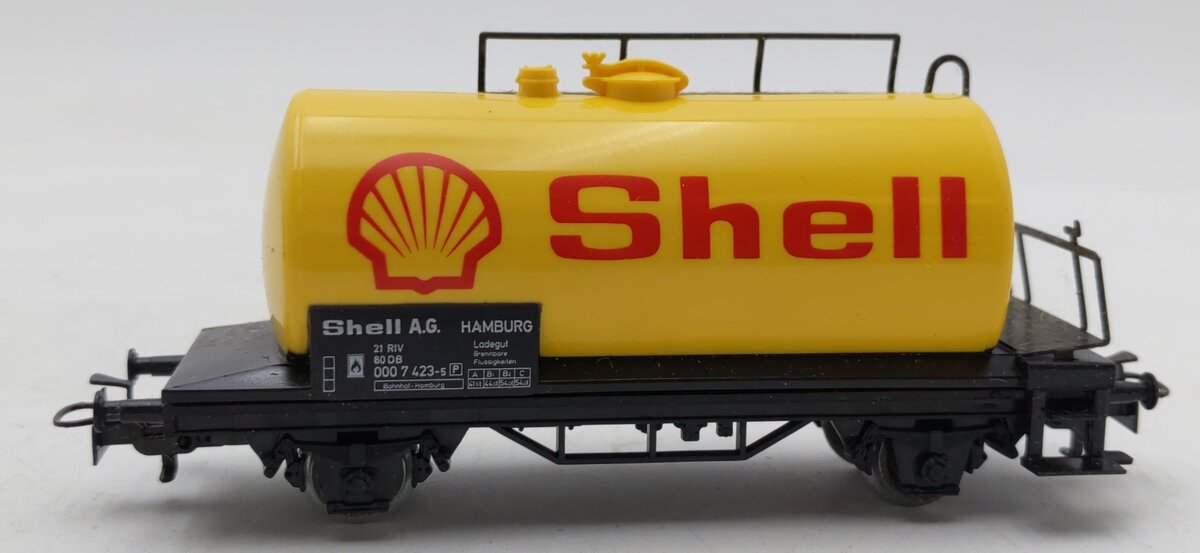 Marklin 4442 HO Scale Shell Tank Car