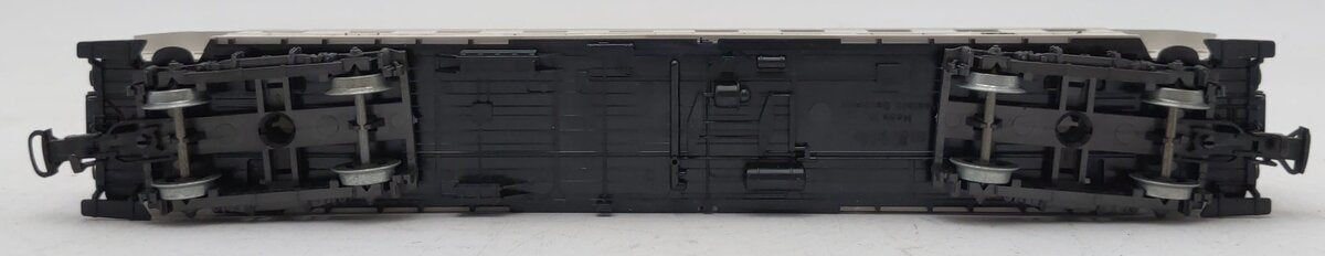 Marklin 4122 HO Scale Commemorative Exhibition Coach Car