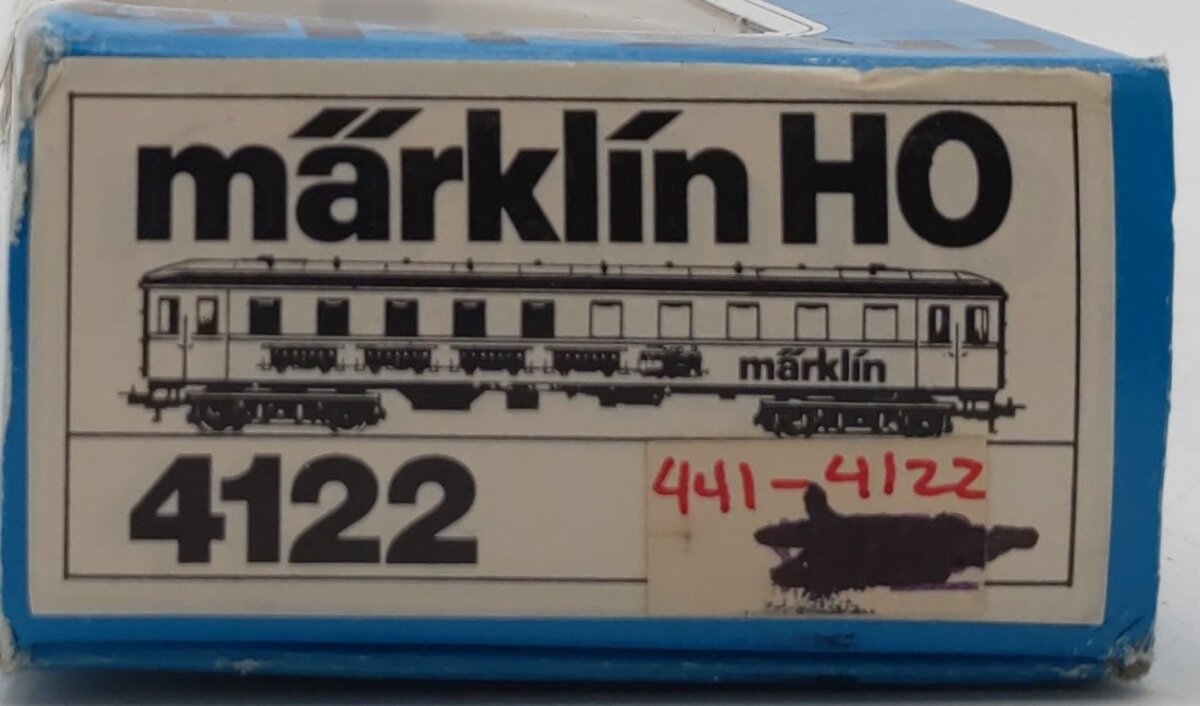 Marklin 4122 HO Scale Commemorative Exhibition Coach Car