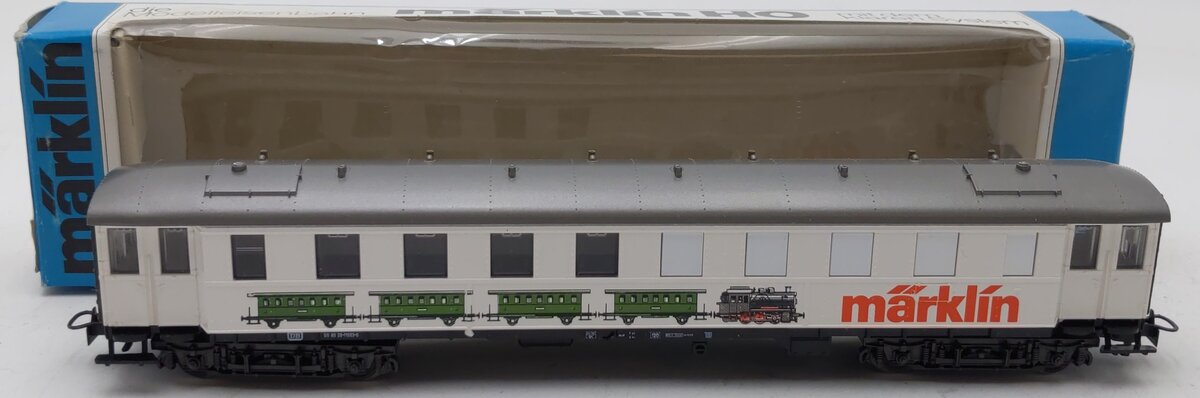 Marklin 4122 HO Scale Commemorative Exhibition Coach Car