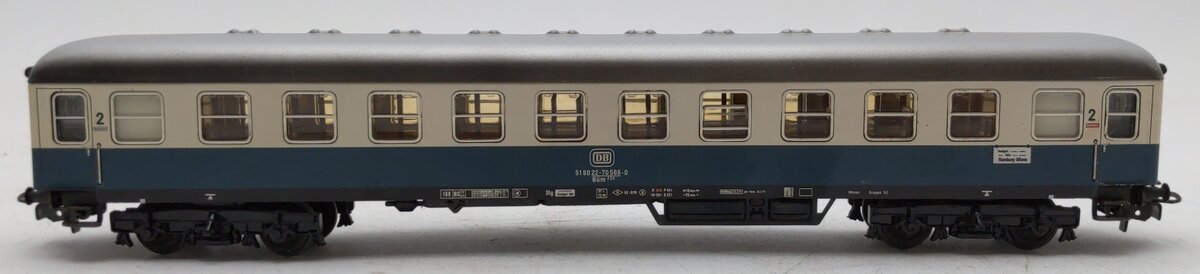Marklin 4111 HO Scale Express Coach w/Interior Fitting