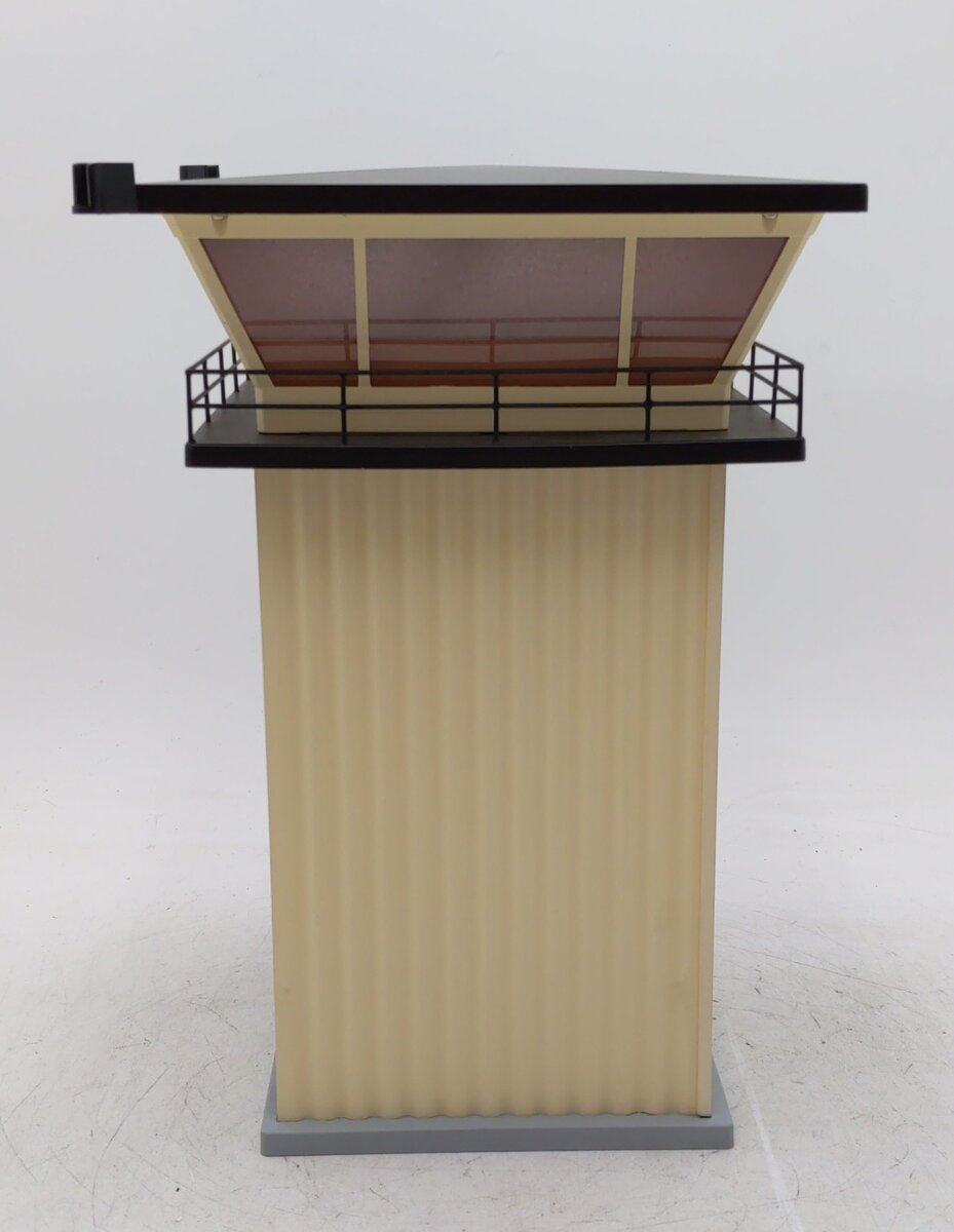 MTH 30-11027 O Gauge Yard Master Tower LN/Box