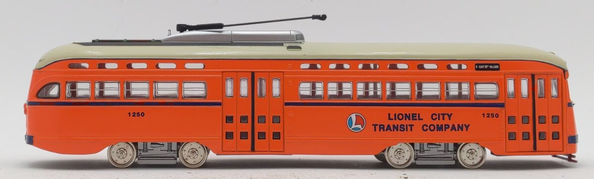 Lionel 55004 O P.C.C. Lionel City Transit Corp Street Car Trolley #1250 LN/Box