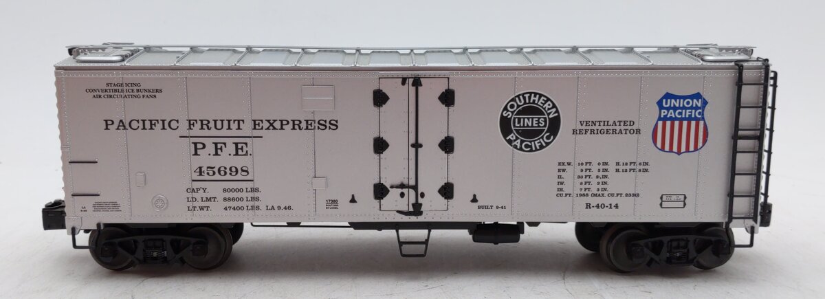 Lionel 6-17380 O Gauge Pacific Fruit Express Steel-Sided Refrigerator Car #45698 LN/Box