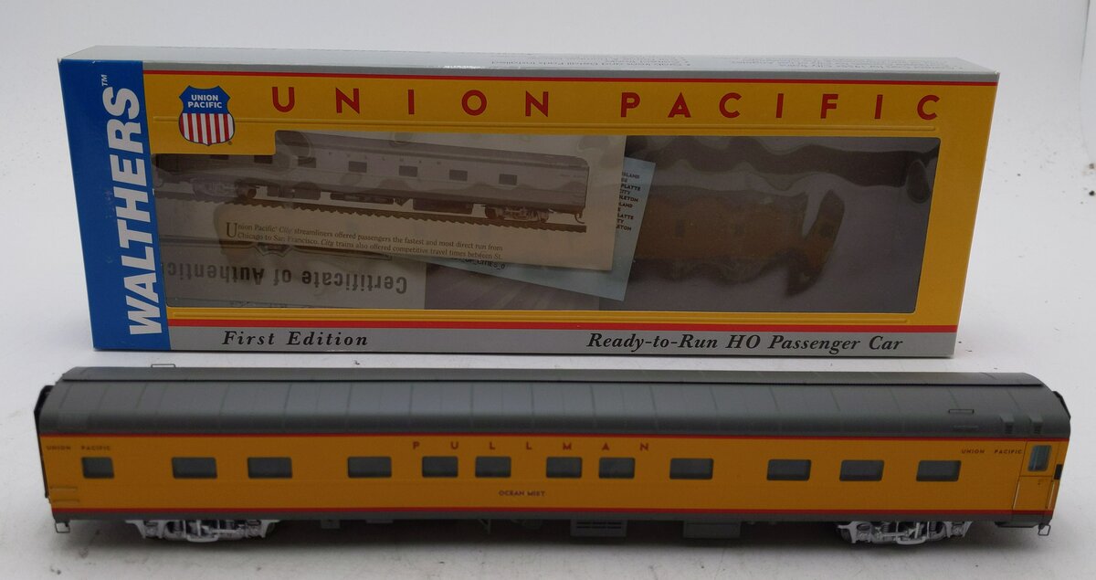 Walthers 932-9510 HO Union Pacific City Streamliner 5-2-2 Sleeper P-S Plan LN/Box