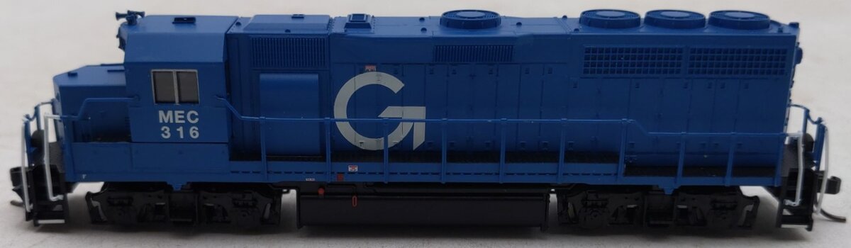 Atlas 40005282 N Maine Central GP-40 Diesel Locomotive with DCC & Sound #316