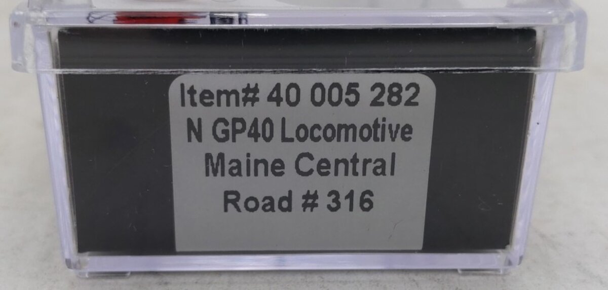 Atlas 40005282 N Maine Central GP-40 Diesel Locomotive with DCC & Sound #316