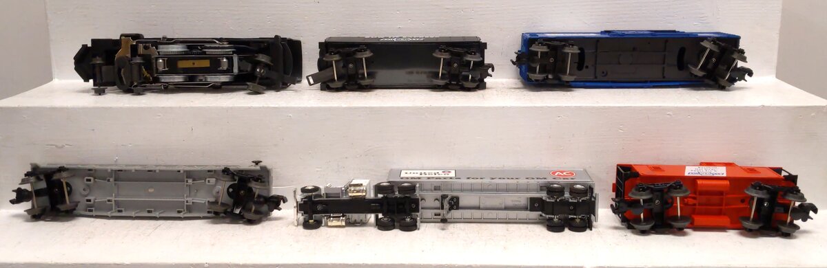 Lionel 6-11822 O Gauge Chevrolet Bow Tie Express Steam Train Set MT/Box