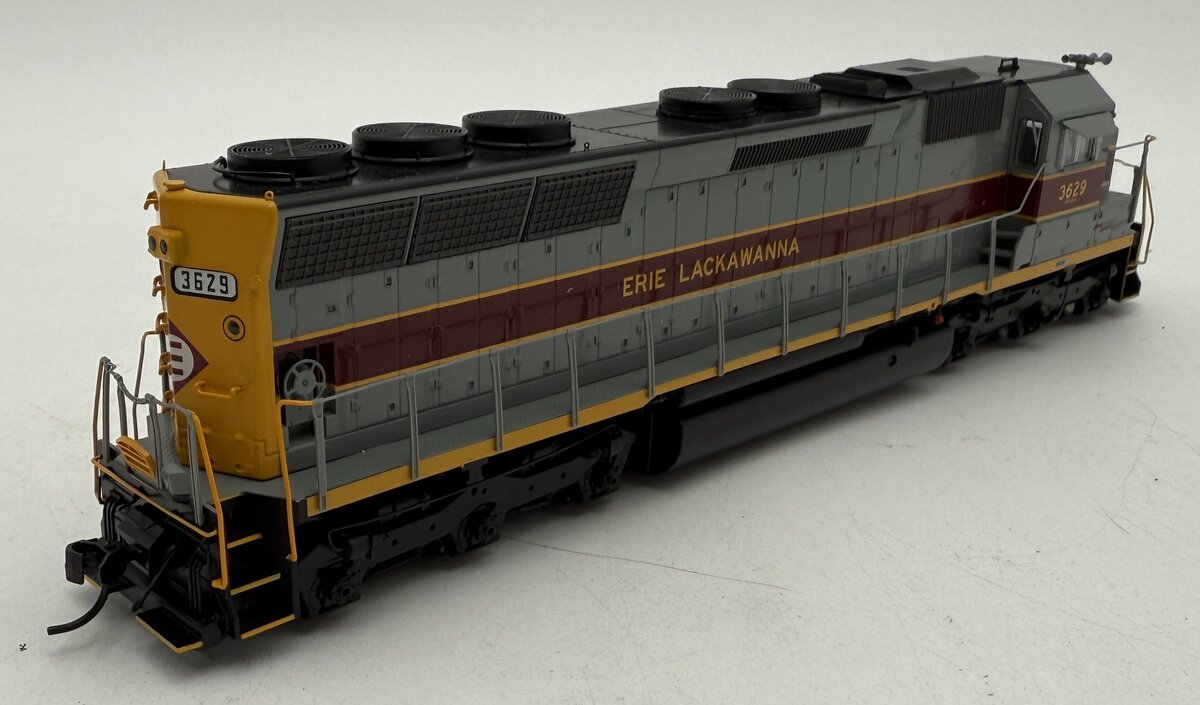 Walthers 920-48062 HO Erie Lackawanna SD45 Diesel Locomotive #3629 - Standard DC