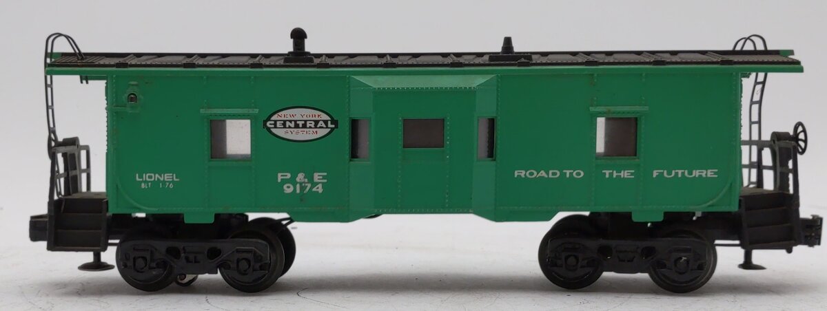 Lionel 6-9174 O New York Central P&E Bay Window Illuminated Caboose #9174 EX