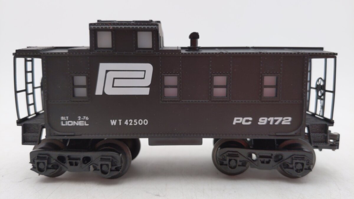 Lionel 6-9172 O Gauge Penn Central Lighted Caboose EX/Box