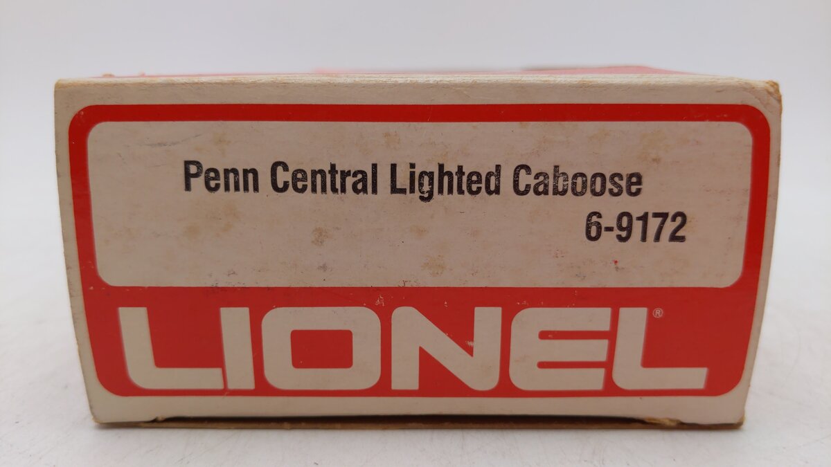 Lionel 6-9172 O Gauge Penn Central Lighted Caboose LN/Box