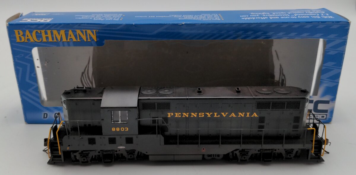 Bachmann 62407 HO Pennsylvania Railroad EMD GP7 Diesel Locomotive #8803