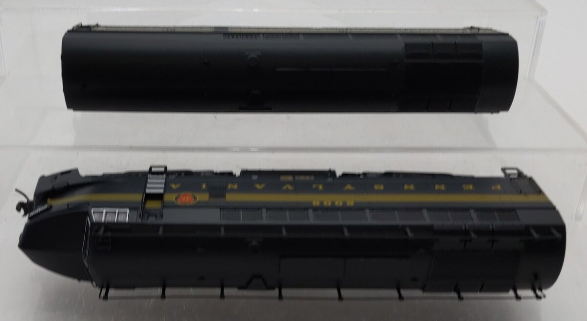 Broadway Limited 4056 HO PRR Baldwin Sharknose BF-16 A/B Diesel Set w/Paragon2