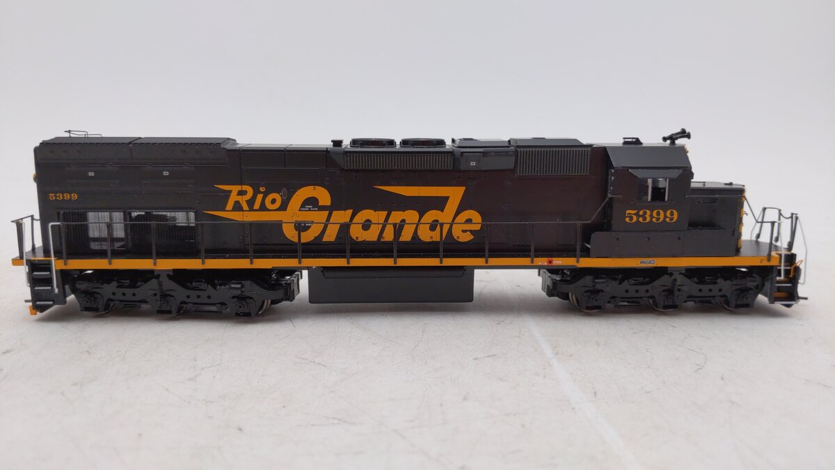Athearn 95118 HO Scale Rio Grande SD40T-2 Diesel Locomotive #5399 EX/Box
