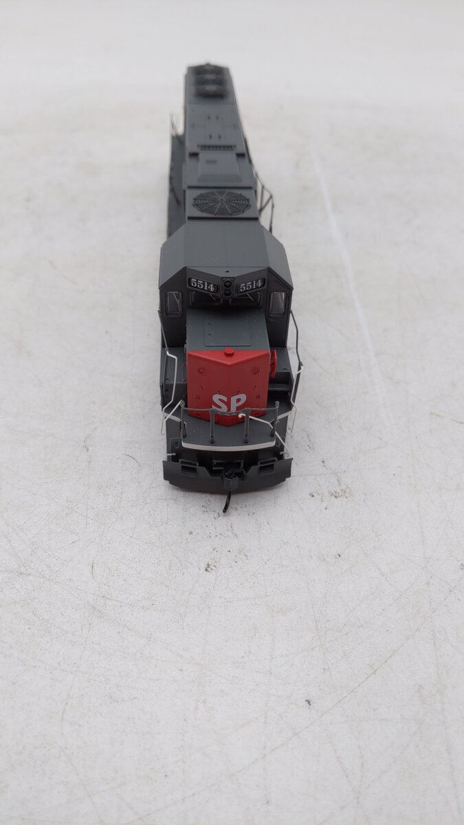 Walthers 910-10359 HO Southern Pacific EMD SD50 Diesel Locomotive #5514