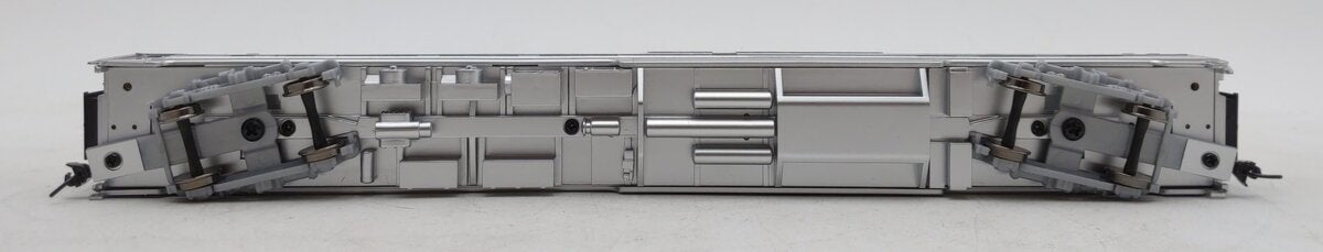 Walthers 910-30402 HO Scale Santa Fe 85' Budd Vista Dome Coach Passenger Car