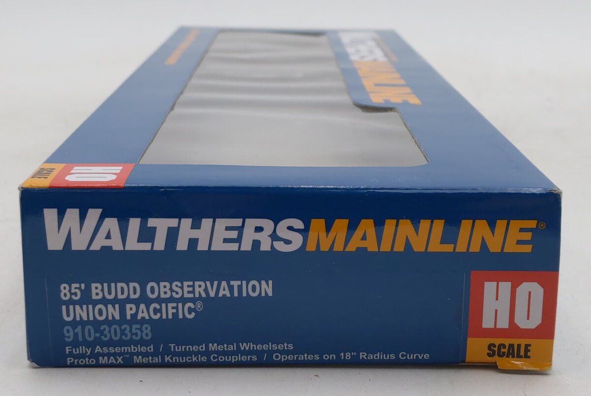 Walthers 910-30358 HO Union Pacific 85' Budd Observation