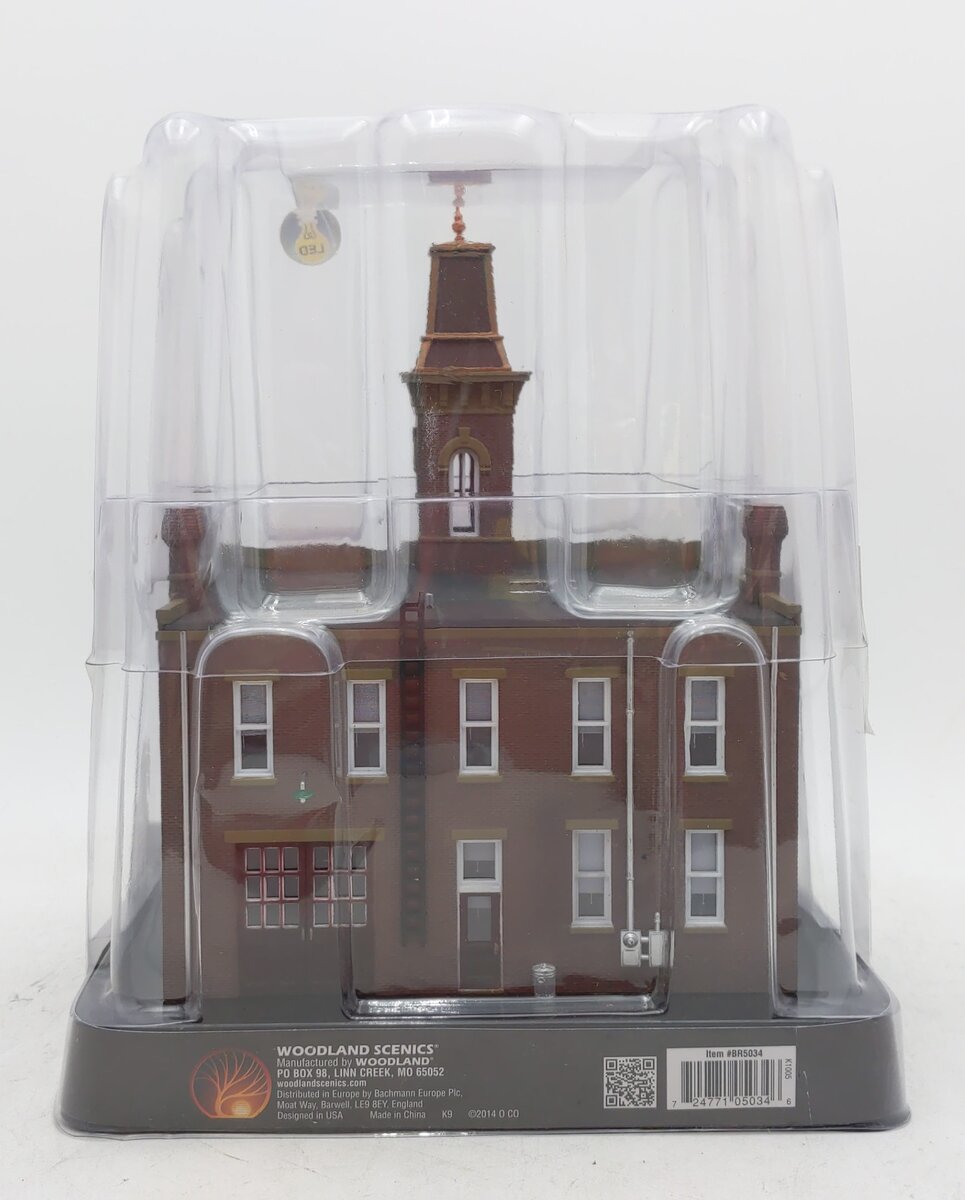 Woodland Scenics BR5034 HO Built-&-Ready Firehouse Building