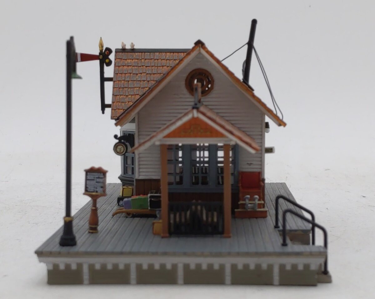 Woodland Scenics BR5052 HO Built-&-Ready The Depot Building