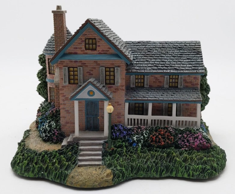 Hawthorne Village 79567  Lamplight "Moonlit Homestead" LN