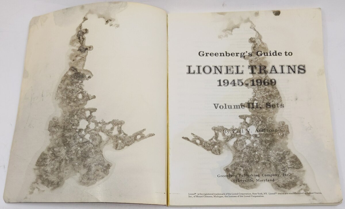 Greenberg's Guide to Lionel Trains, 1945-1969, Vol. 3, Sets Paperback Book