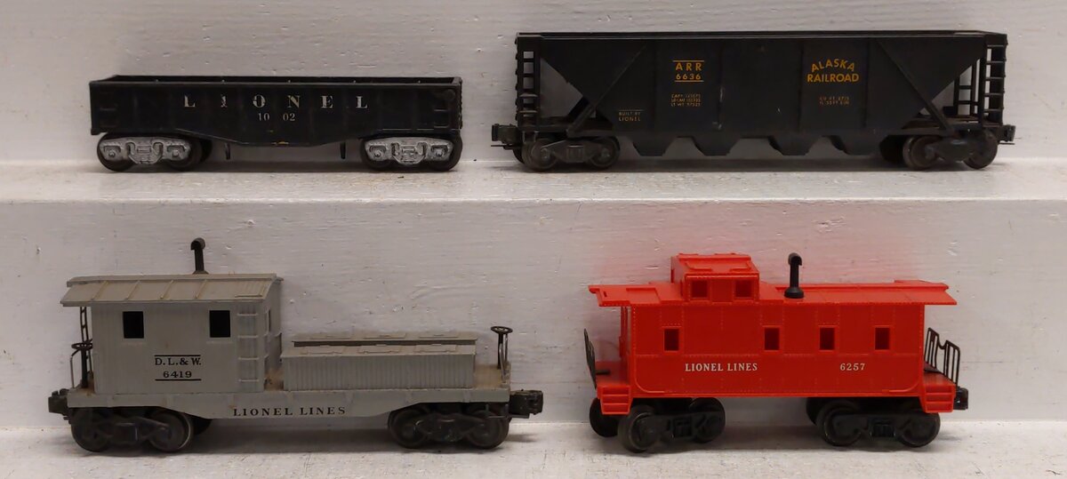 Lionel Vintage O Assorted Freight Cars: 1002, 6257, 6419, 6636 [4] VG