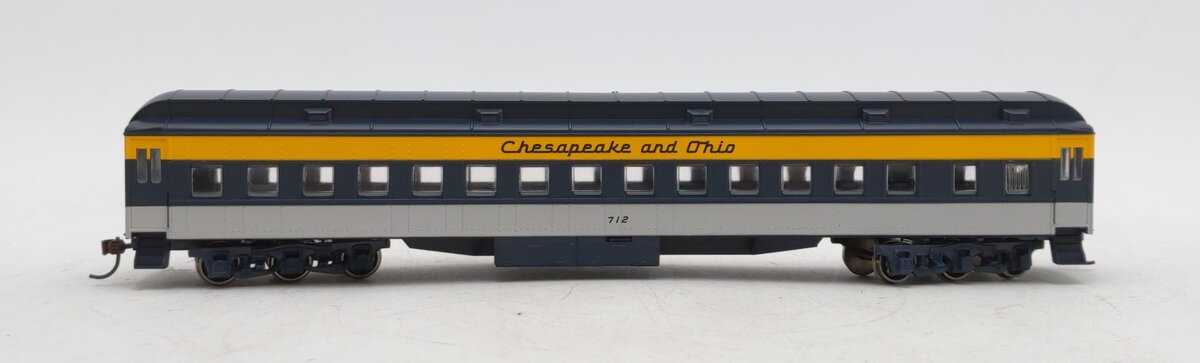 Athearn 79472 HO Chesapeake & Ohio RTR Heavyweight Clerestory Coach #712