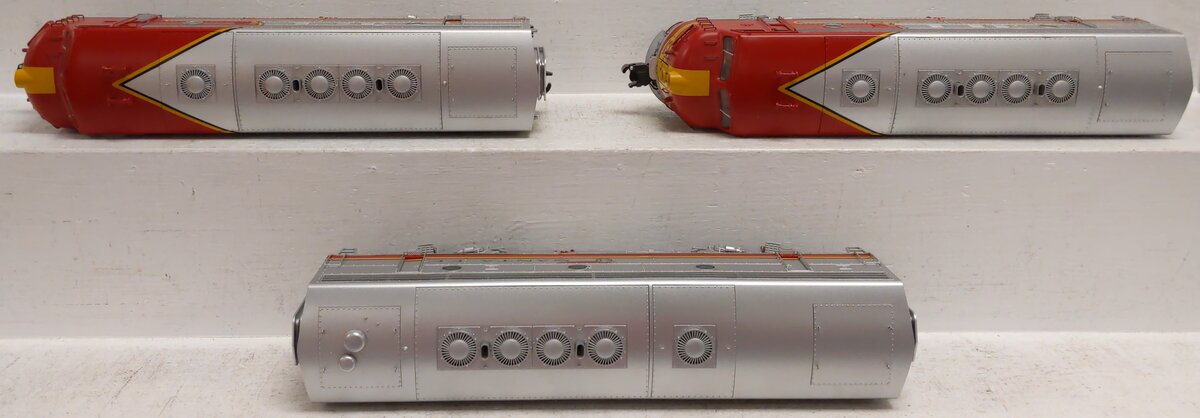 Lionel 6-24589 Santa Fe F7 ABA Diesel Locomotive Set #332