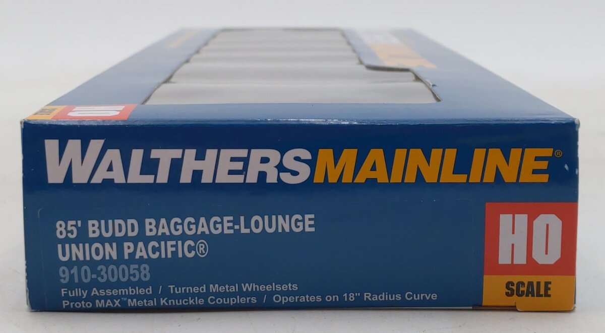 Walthers 910-30058 HO Scale Union Pacific 85' Budd Baggage/Lounge Passenger Car LN/Box
