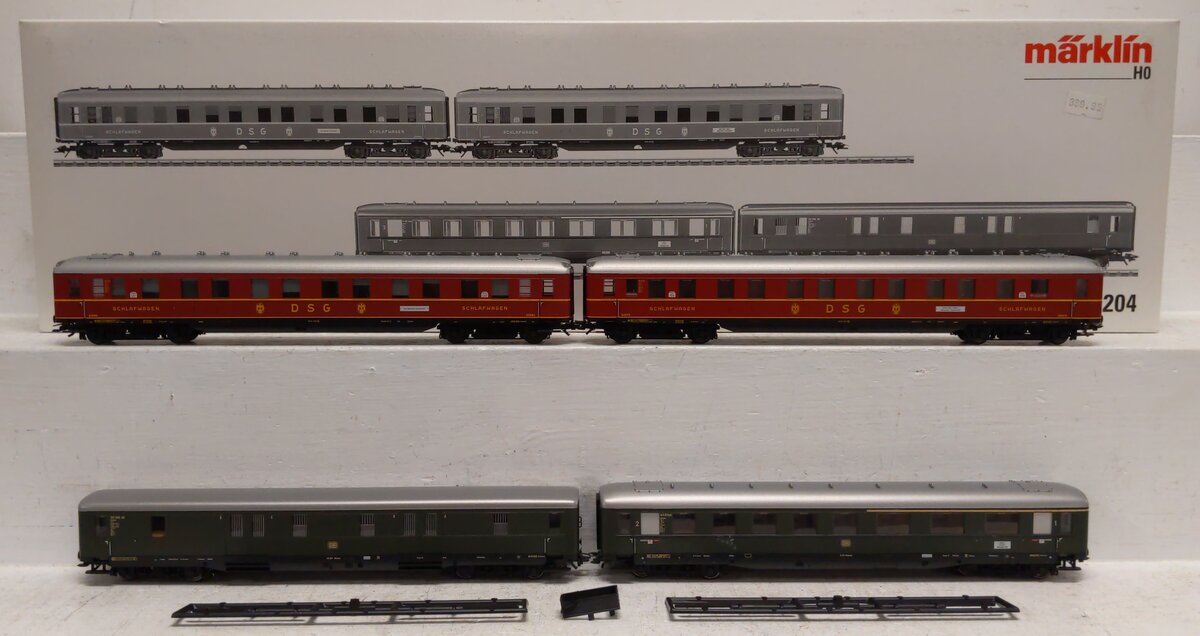 Marklin 43204 HO German Federal Railroad DB NightTrain 4-Car Set