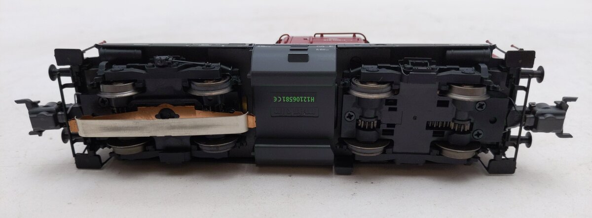 Marklin 37000 HO Scale DB Diesel Switcher #212 105-1